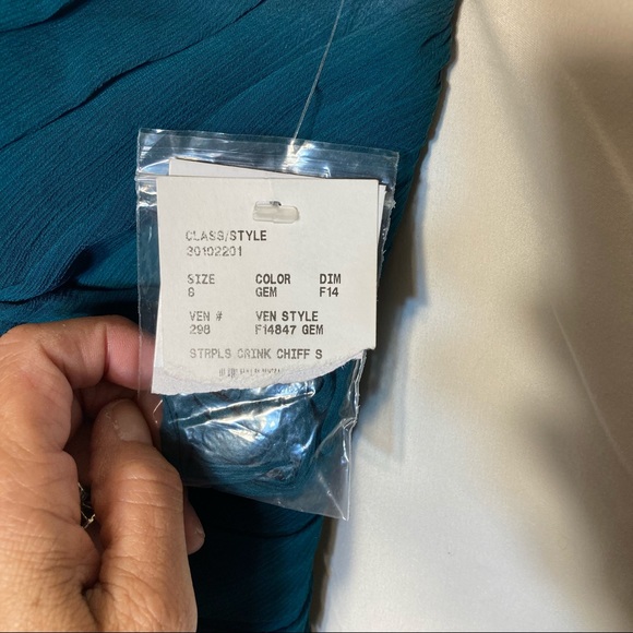 David’s Bridal Bridesmaid Strapless Dress Size 8 Gem Color - Picture 5 of 14